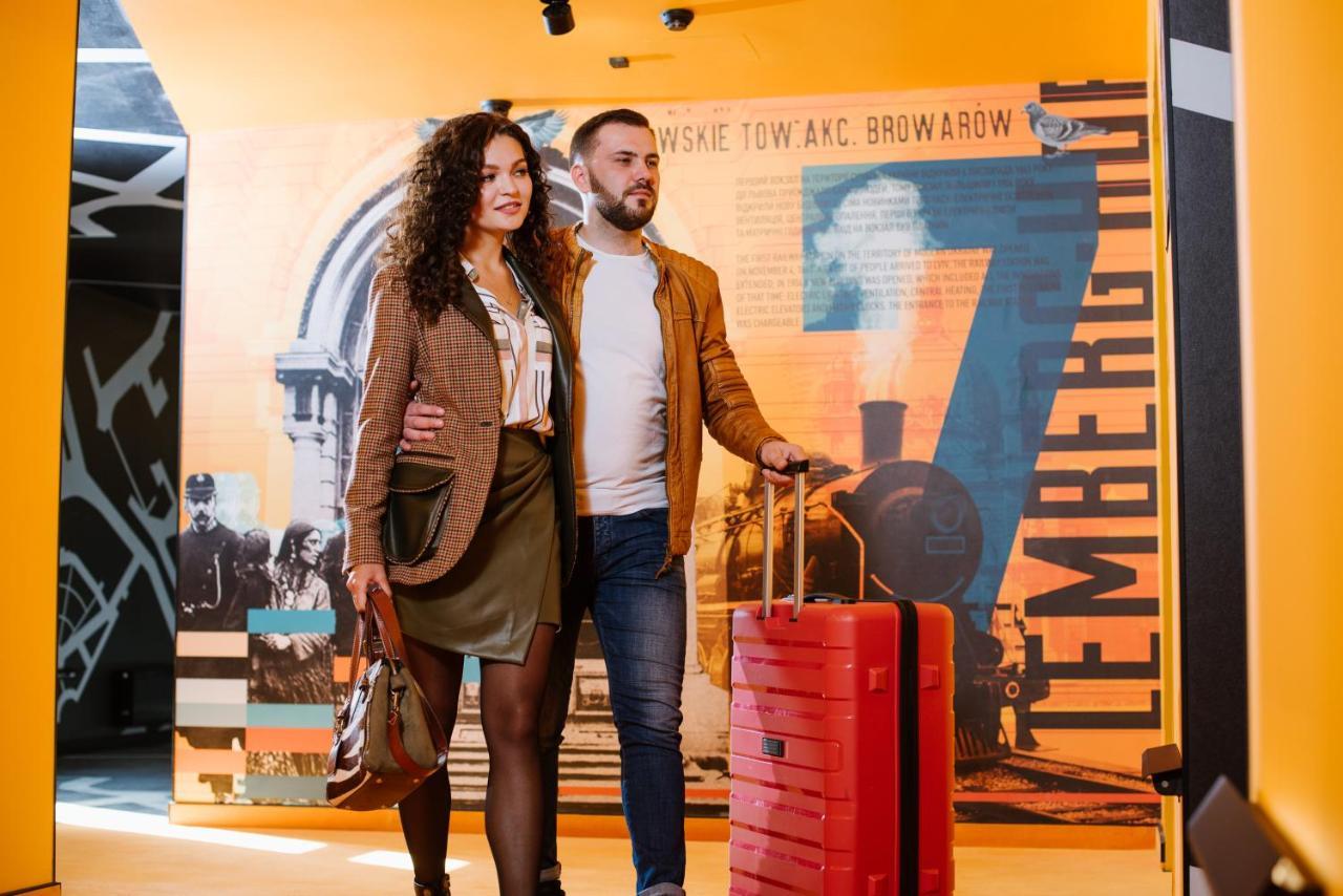 !Fest Hotel Lviv Ngoại thất bức ảnh