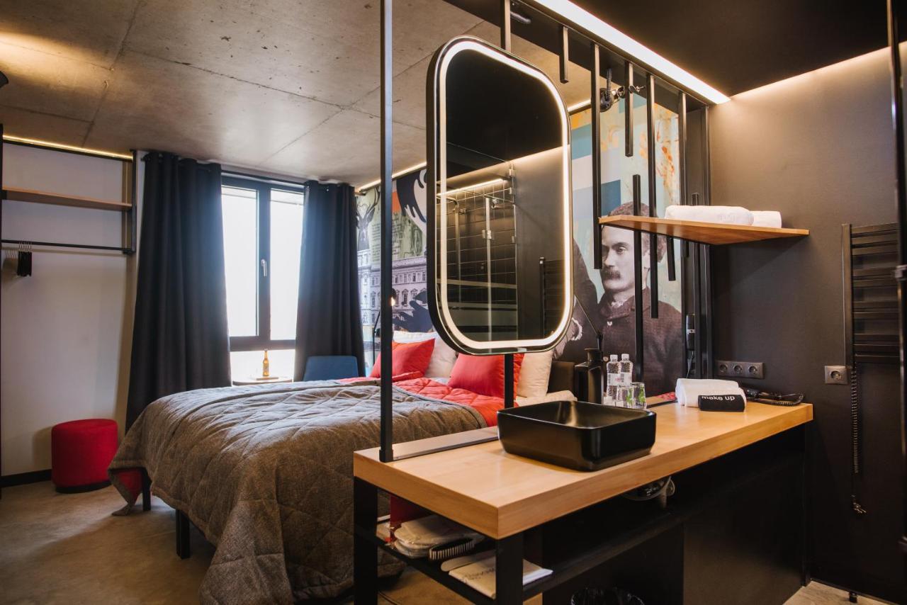 !Fest Hotel Lviv Ngoại thất bức ảnh
